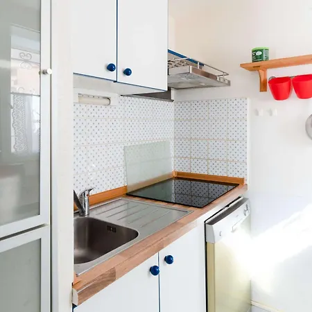 Pavillon Mezzanine Climatise Avec Piscine Et Wifi, Proche A ヴィラ グリュイッサン