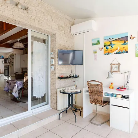 فيلة Pavillon Mezzanine Climatise Avec Piscine Et Wifi, Proche A - Fr-1-409-240 *